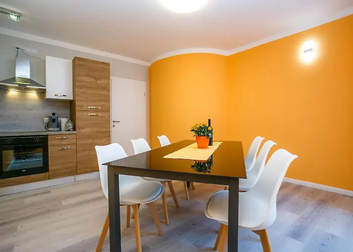 Halilagic 3* Krk Town