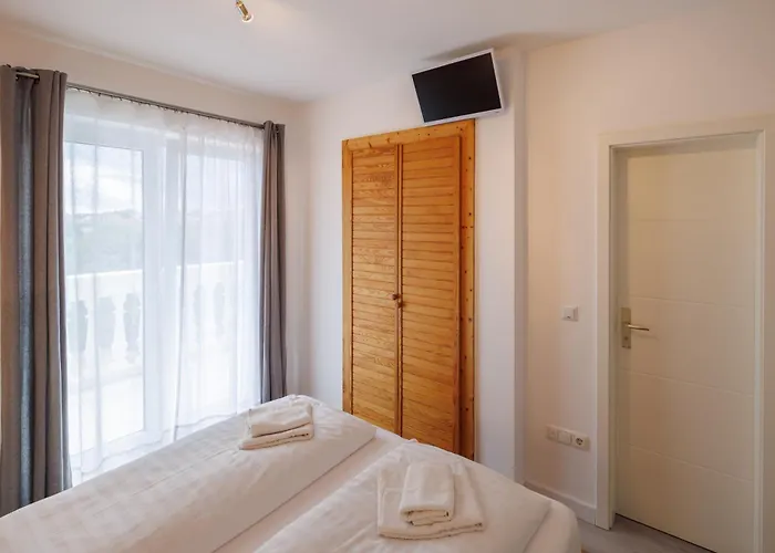 Halilagic Guest house 3*