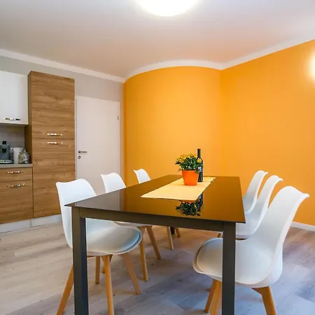 Halilagic 3* Krk Town